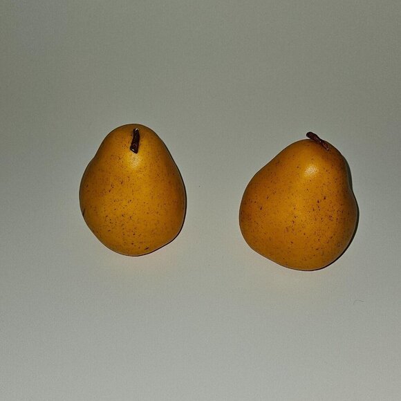 4 Pieces Fake Faux Decorative Fruit Lot Oranges Pears Realistic Life Size - Picture 6 of 15